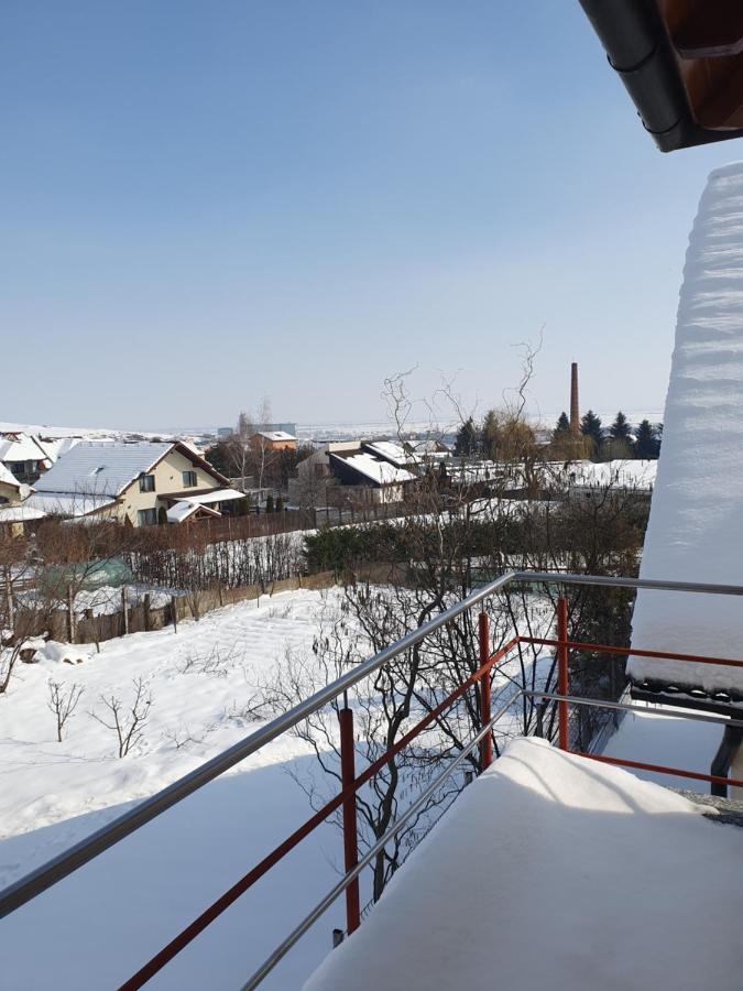 Apartament La Casa In Curte Comuna Leilighet Codlea Eksteriør bilde